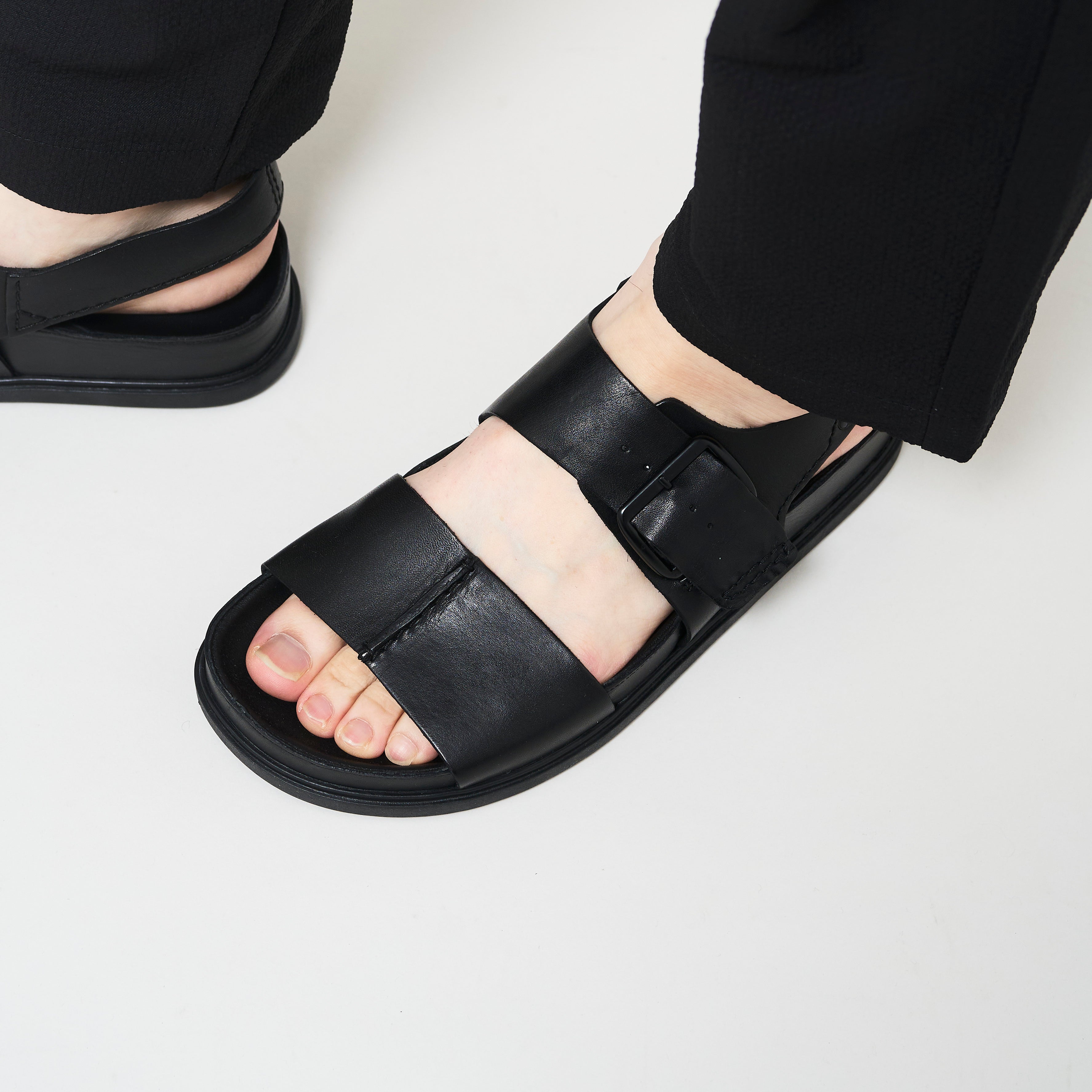 Torford Strap / トーフォードストラップ (ブラックレザー)
