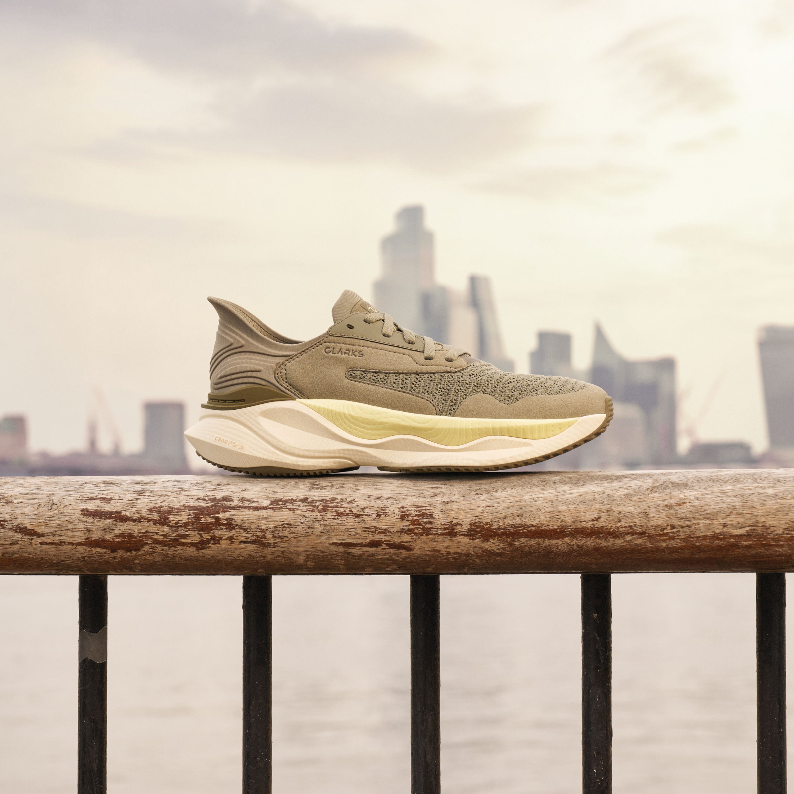 Clarks Pace / メンズクラークスペース (セージ)