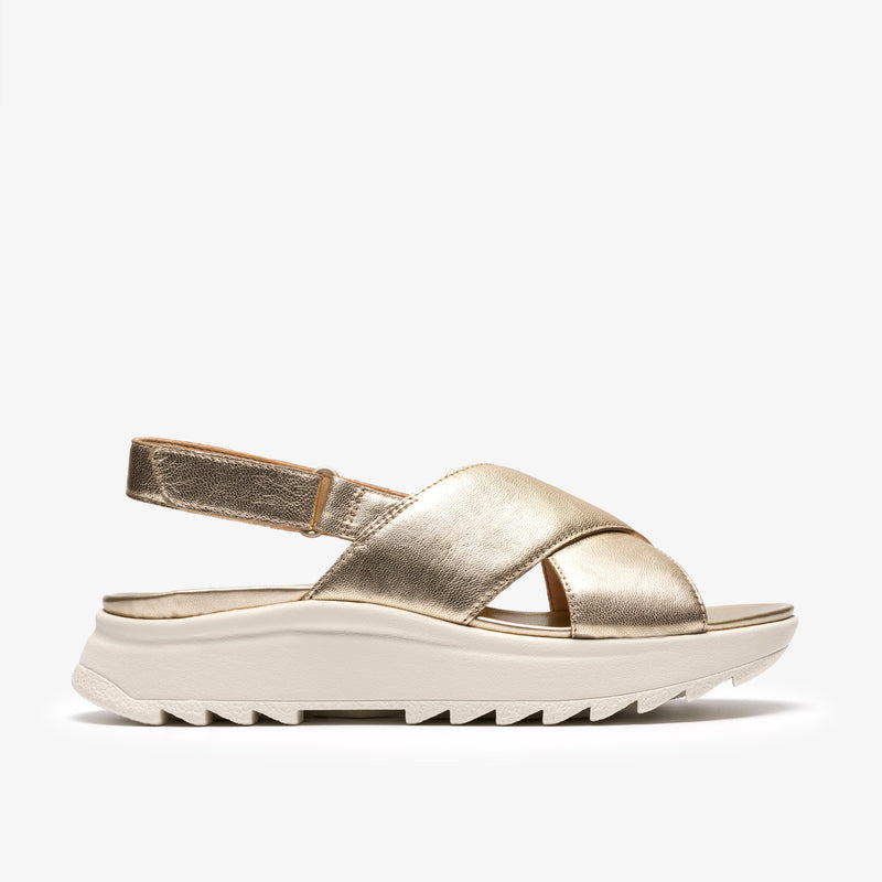 クラークス Clarks DashLite Wish / ダッシュライトウィッシュ （ゴールドレザー）の1枚目